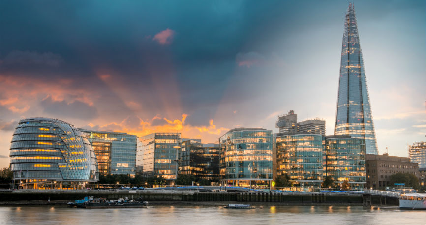 20% das empresas no Reino Unido pondera relocalizar-se caso Brexit avance